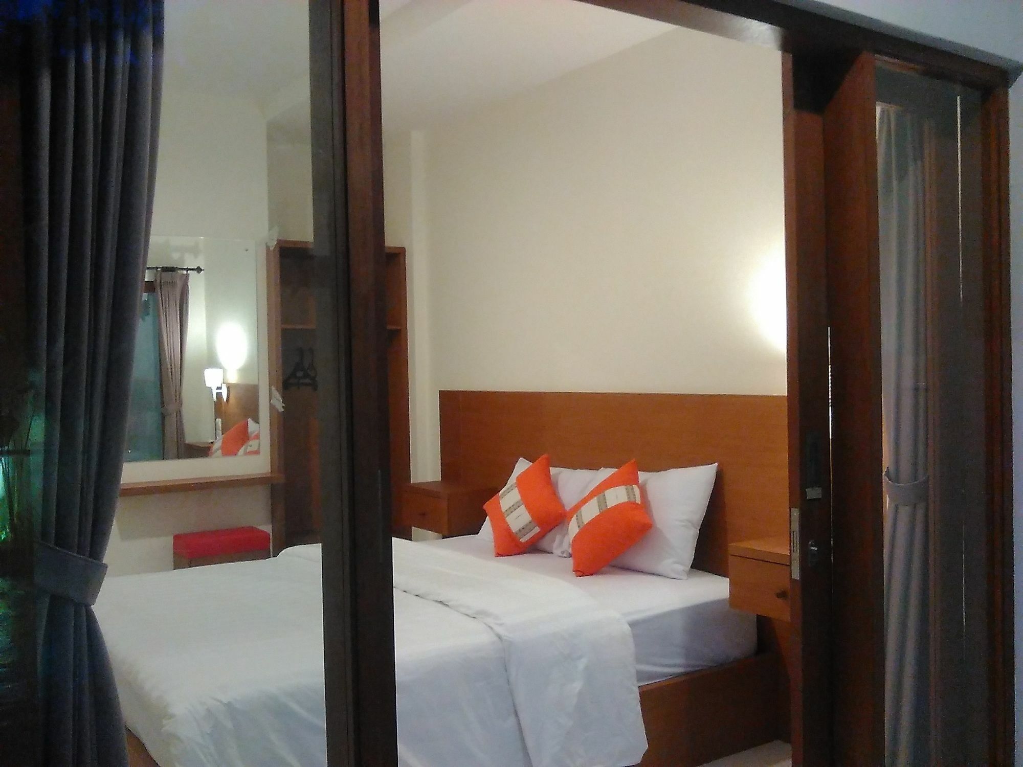 Reddoorz At Kerobokan Seminyak 2 Eksteriør billede